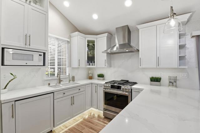 36 S Terrace Court, San Jose CA: https://media.crmls.org/mediaz/0b326af3-fa58-4ca6-992d-77e79ae1ac93.jpg