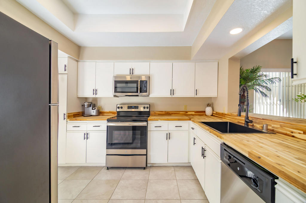 MLS #219138179PS image #12