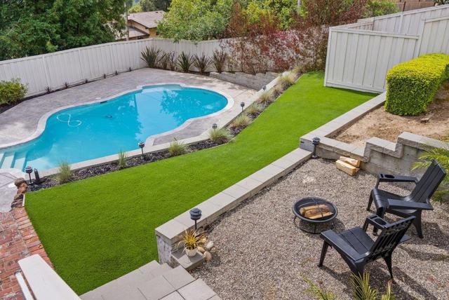 455 Calle Del Sol, Aptos CA: https://media.crmls.org/mediaz/0b3518fa-3bfa-4538-a92e-ab221e215633.jpg