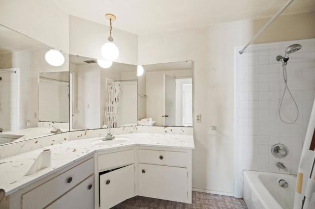 22709 Picador Drive, Salinas CA: https://media.crmls.org/mediaz/0b3634cb-d608-453f-b0a8-c08994b67daf.jpg
