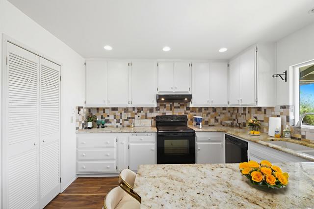 12907 Francine Terrace, Poway, California 92064, 4 Bedrooms Bedrooms, ,2 BathroomsBathrooms,Single Family Residence,For Sale,Francine Terrace,250038186SD