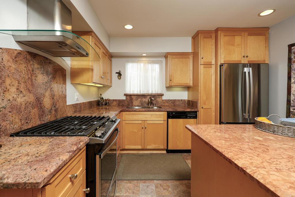 6145 Carling Way - photo 12