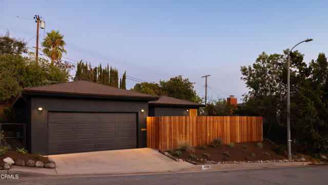 Detail Gallery Image 27 of 27 For 1054 Rutland Ave, Los Angeles,  CA 90042 - 3 Beds | 3/1 Baths