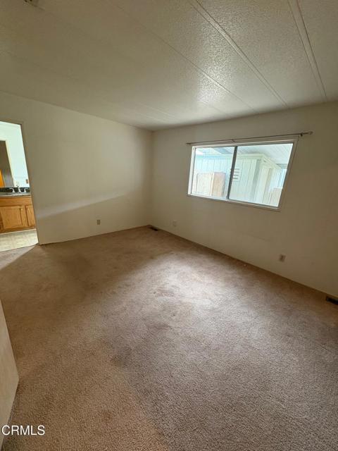 16 Isabel Avenue, Camarillo CA: https://media.crmls.org/mediaz/0b399a83-c914-4ede-9a41-1b567b12c388.jpg
