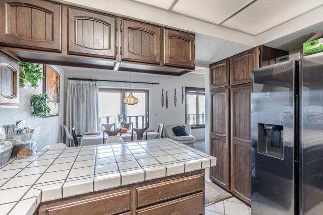 124 Surf Way, Monterey CA: https://media.crmls.org/mediaz/0b39c5b8-4c64-4411-98a1-910b130145fd.jpg