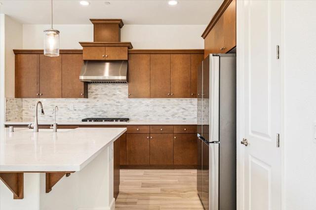 465 Russell Way, Marina CA: https://media.crmls.org/mediaz/0b39d57b-1419-44c9-afa9-f4c5717f8ec4.jpg