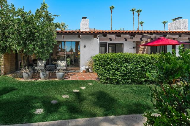 1344 Verano Drive, Palm Springs CA: https://media.crmls.org/mediaz/0b3a8980-1b4c-43c7-a2f1-a48200f5be06.jpg
