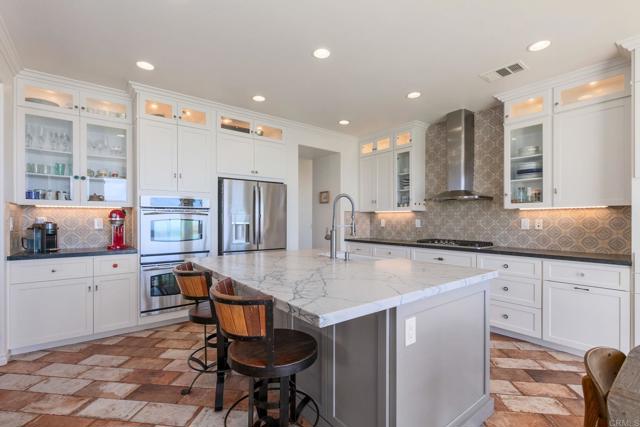 Image 13 of 74 For 1251 Holmgrove Drive