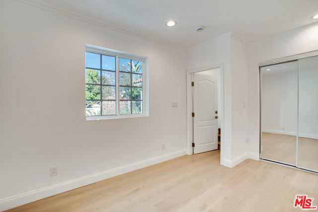 10221 Briarwood Drive, Los Angeles CA: https://media.crmls.org/mediaz/0b3b6247-f2fd-42b4-8ea8-3b0d463affc4.jpg