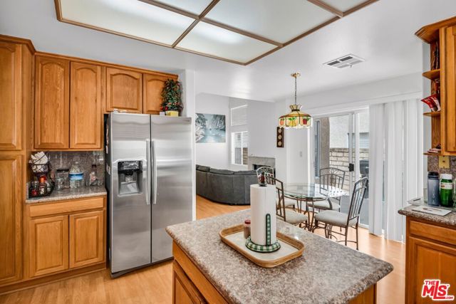 23234 Valerio Street, West Hills CA: https://media.crmls.org/mediaz/0b3ba477-5f11-43f6-abd8-863def20dc31.jpg