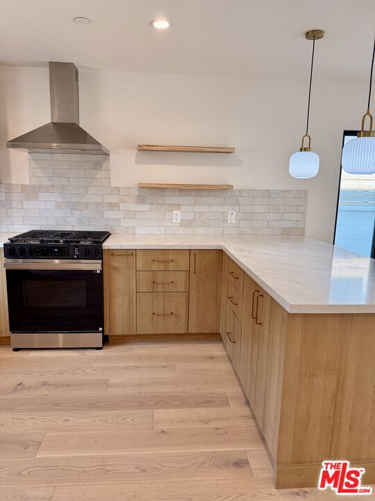 2427 Shoredale Avenue, Los Angeles CA: https://media.crmls.org/mediaz/0b3c781d-9bf4-424d-af8a-dd3b24c7a178.jpg