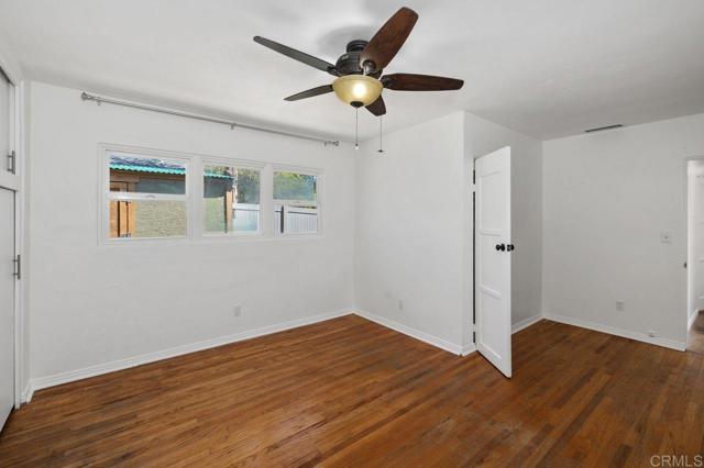 10720 Eureka Rd, Spring Valley CA: https://media.crmls.org/mediaz/0b3d698d-6caa-46dd-af8d-b825407e11bf.jpg