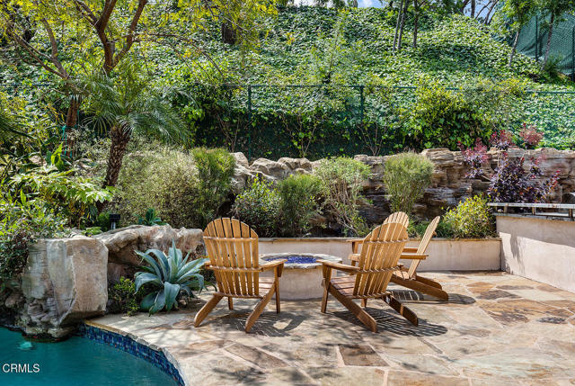 Detail Gallery Image 40 of 46 For 15450 Briarwood Dr, Sherman Oaks,  CA 91403 - 4 Beds | 4/1 Baths