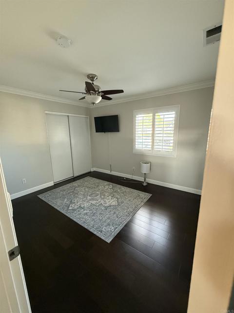 Detail Gallery Image 19 of 26 For 346 Rimhurst Ct, Oceanside,  CA 92058 - 4 Beds | 2 Baths