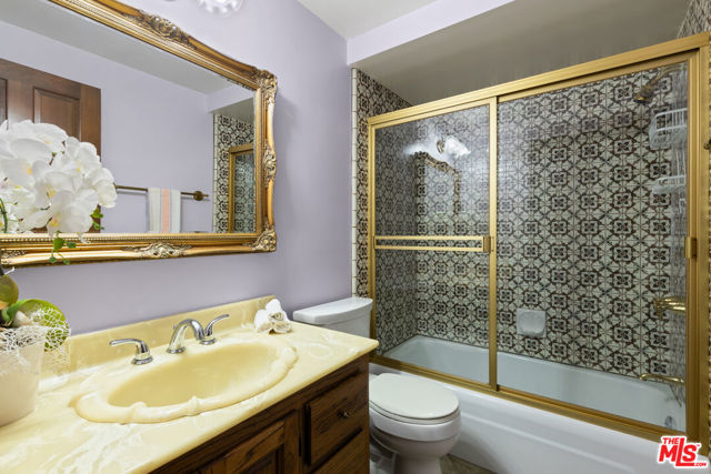 4731 La Villa Marina, Marina del Rey CA: https://media.crmls.org/mediaz/0b3ecd3f-e6d2-4baa-95a5-28261eb5ef2d.jpg