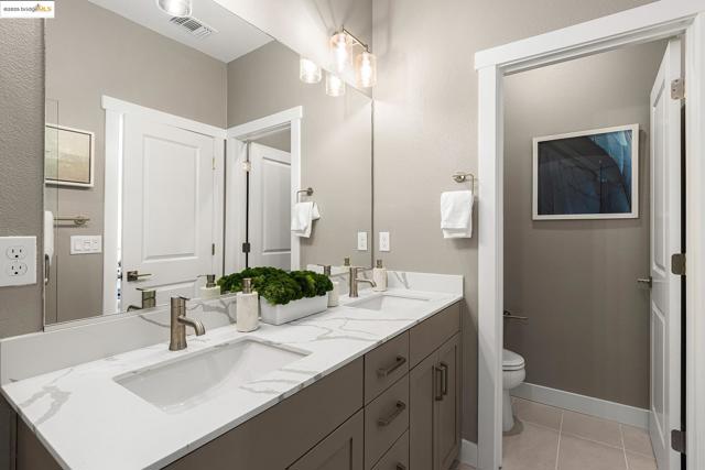 28976 Parkwood Lane, Hayward CA: https://media.crmls.org/mediaz/0b4080f0-3a58-4735-a5c3-58e18059eb98.jpg