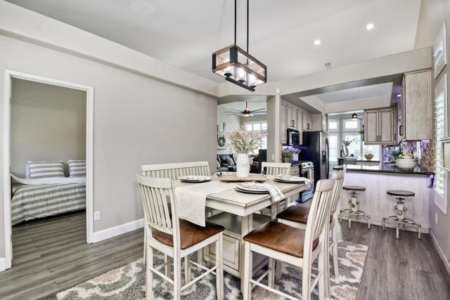 3358 Lake Circle Dr, Fallbrook CA: https://media.crmls.org/mediaz/0b411136-fb0d-40d8-b12e-c751a4f88b27.jpg