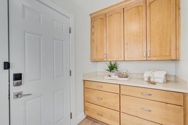 Image 55 of 68 For 710 Henderson Avenue