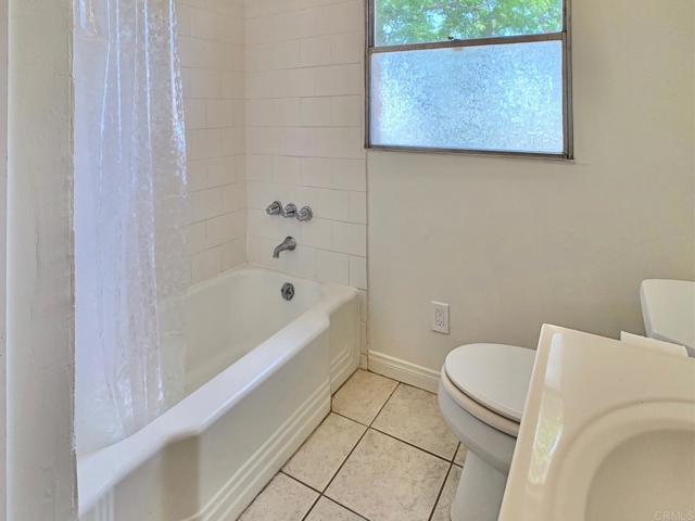 Image 14 of 24 For 616 Alpine Heights