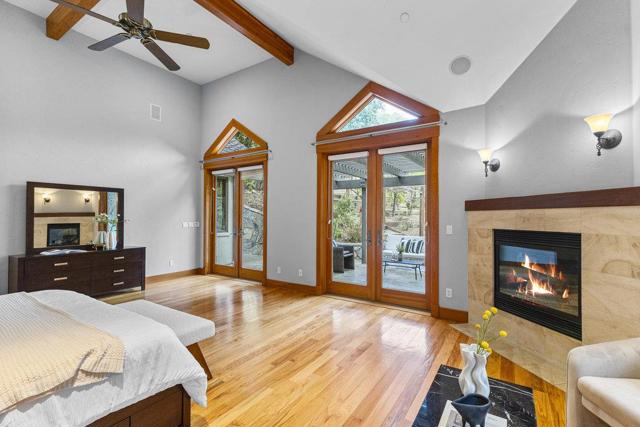 14205 Shannon Road, Los Gatos CA: https://media.crmls.org/mediaz/0b448e54-f6b3-4389-837f-f960e1966c70.jpg