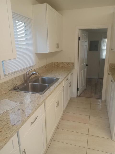 Detail Gallery Image 3 of 13 For 3958 Oregon St, San Diego,  CA 92104 - 3 Beds | 1 Baths