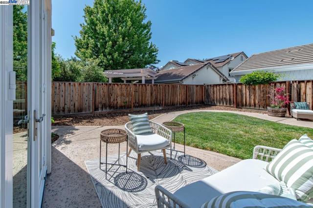 5640 Carnegie Way, Livermore CA: https://media.crmls.org/mediaz/0b454618-4c45-456e-94d4-6d43976efa16.jpg