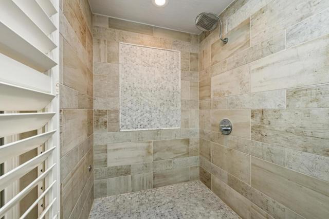 2360 Holly Oak Drive, Danville CA: https://media.crmls.org/mediaz/0b472088-6259-47b0-8c09-f6334296d1b5.jpg
