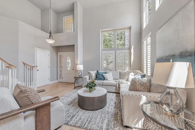 298 Gardenia Drive, San Jose CA: https://media.crmls.org/mediaz/0b47993e-3092-49fc-89ba-adcaddcae2a2.jpg