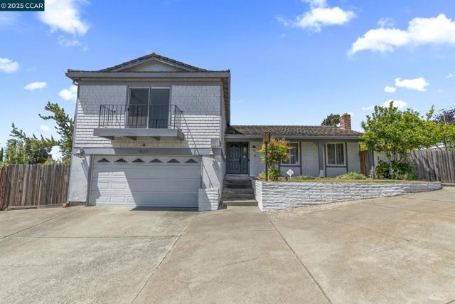 245 Parkview Ter, Vallejo CA: https://media.crmls.org/mediaz/0b47e1e2-8fba-4afd-adf9-9ee832e13135.jpg