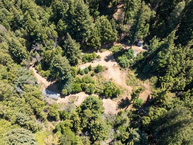 280 Sweetwater Lane, Ben Lomond CA: https://media.crmls.org/mediaz/0b482eb2-8b23-4214-9b91-6b5446e415aa.jpg