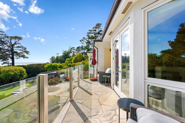 4038 Sunridge Road, Pebble Beach CA: https://media.crmls.org/mediaz/0b48a014-2e99-4559-8b83-e1f75d81975d.jpg
