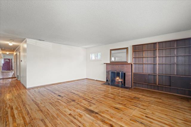 1991 Santa Inez Court, Santa Clara CA: https://media.crmls.org/mediaz/0b48b2eb-001c-4226-80e6-80f1ff804195.jpg