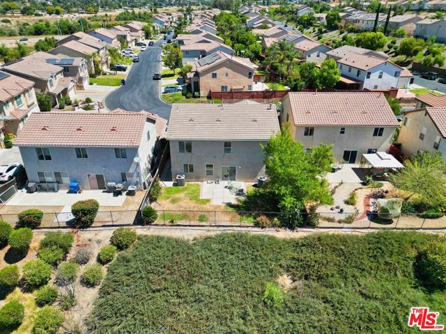 12512 Valley Vista Way, Sylmar CA: https://media.crmls.org/mediaz/0b4937de-fdd8-4157-8b99-203dd35b728c.jpg