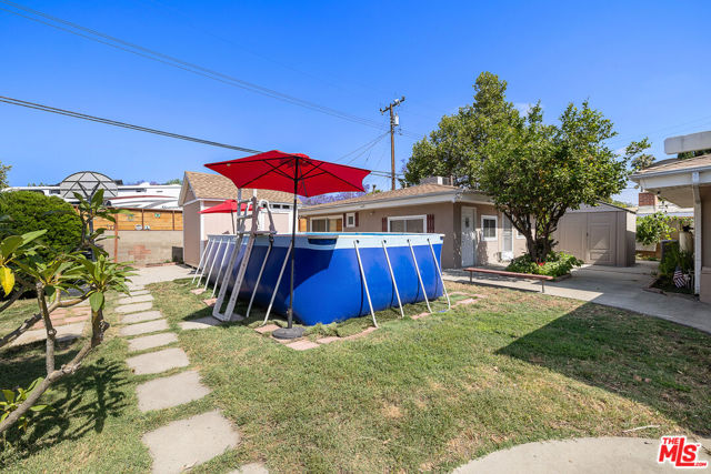 720 Maertin Lane, Fullerton CA: https://media.crmls.org/mediaz/0b494b41-564c-4f23-8731-d068c5f1ee2f.jpg