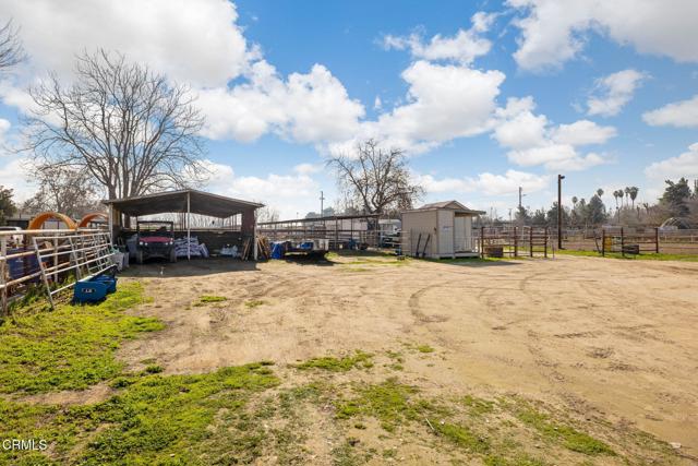 Detail Gallery Image 4 of 40 For 301 Sycamore Dr, Bakersfield,  CA 93308 - – Beds | – Baths