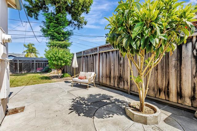 564 Irving Avenue, San Jose CA: https://media.crmls.org/mediaz/0b4a7fb2-2d0b-45e6-be8a-d3d3583b1778.jpg
