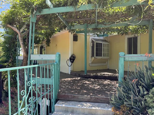 3230 Oak View Lane, Morgan Hill CA: https://media.crmls.org/mediaz/0b4b1c74-0a80-43b4-bd00-9721b498277c.jpg