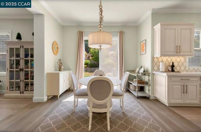 130 Arundel Dr, Hayward CA: https://media.crmls.org/mediaz/0b4b7c45-360c-46ef-b7a6-b75248ccd8ba.jpg