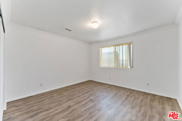 9256 6th Avenue, Hesperia CA: https://media.crmls.org/mediaz/0b4d6fee-d7d3-4b88-a32b-f1b50a5305ff.jpg