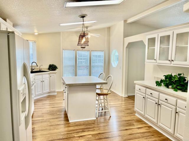 Detail Gallery Image 9 of 26 For 5115 Don Miguel Drive, Carlsbad,  CA 92010 - 2 Beds | 2 Baths