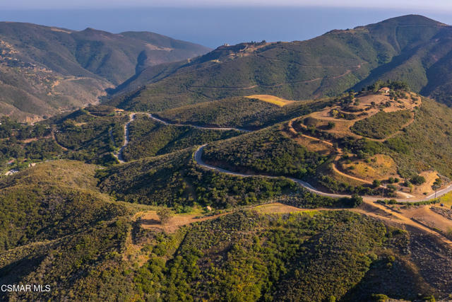 0 Malibu Road, Malibu CA: https://media.crmls.org/mediaz/0b4f8494-9bd5-4601-8562-592d1ed04821.jpg