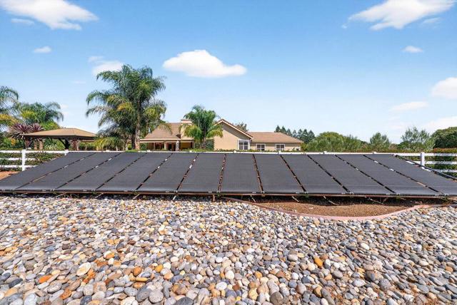 12315 Harding Avenue, San Martin CA: https://media.crmls.org/mediaz/0b5036c2-1d74-4cff-8f1a-3ee7f4140800.jpg