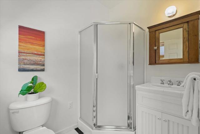7631 Church Street, Gilroy CA: https://media.crmls.org/mediaz/0b507a21-17ca-4908-85dd-c59bd3bcfe15.jpg