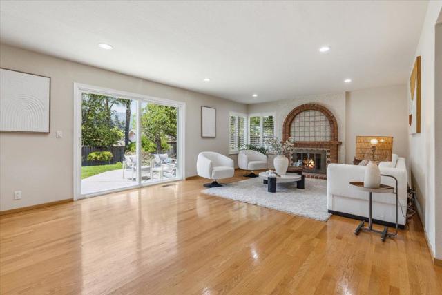 5950 Crossmont Circle, San Jose CA: https://media.crmls.org/mediaz/0b518b34-e5b9-443d-a5d2-1518d43f0707.jpg