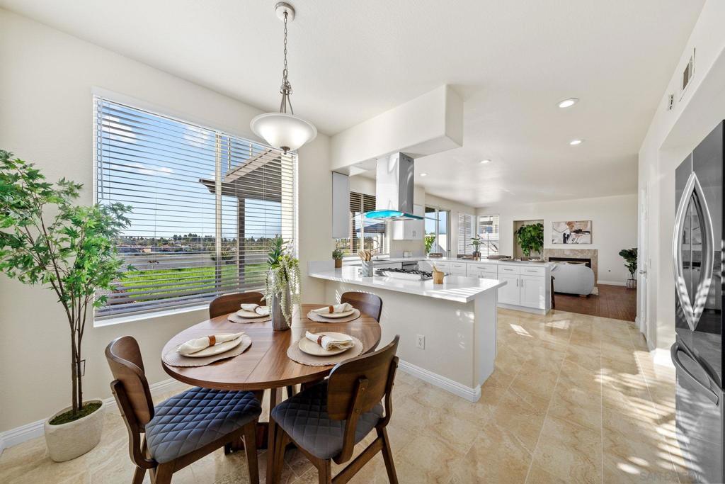 MLS #250027189SD img 35