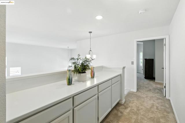 2201 Mark Twain Drive, Antioch CA: https://media.crmls.org/mediaz/0b51b2fa-a2ef-4410-9e41-9ea3bf15d60d.jpg