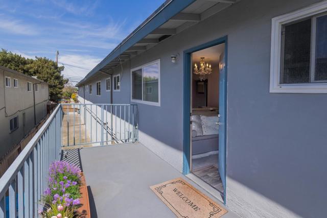 Image 8 of 43 For 309315 Oak Avenue