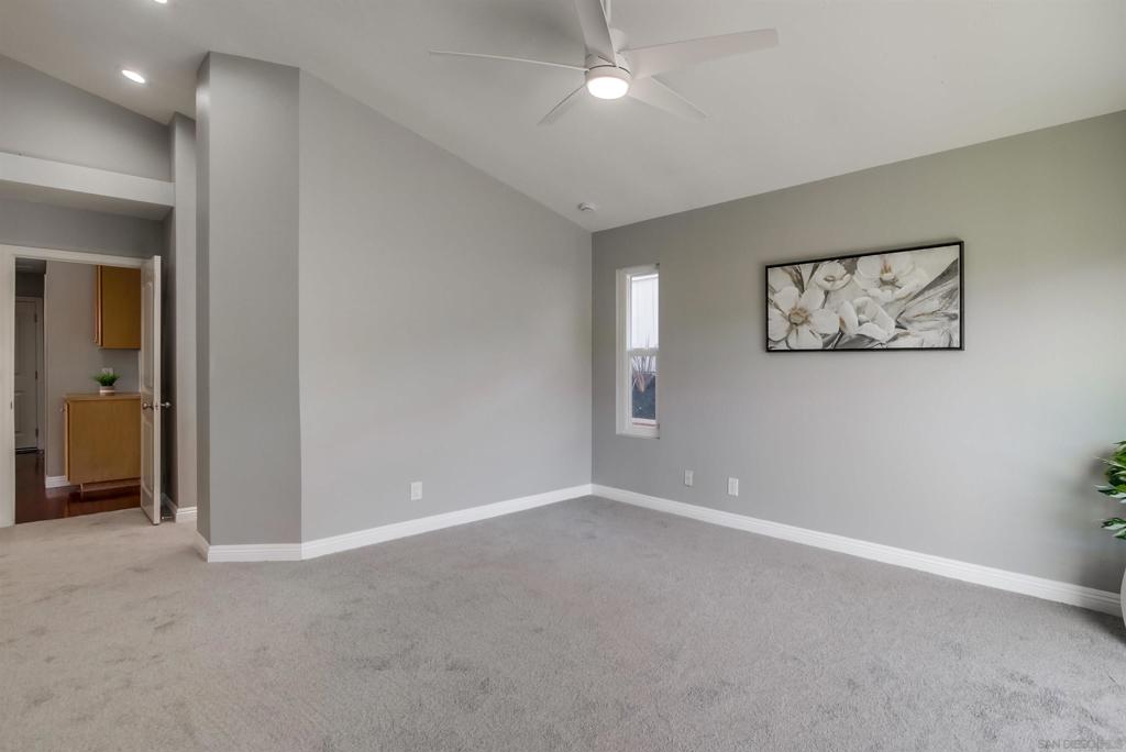 MLS #250043618SD image #10