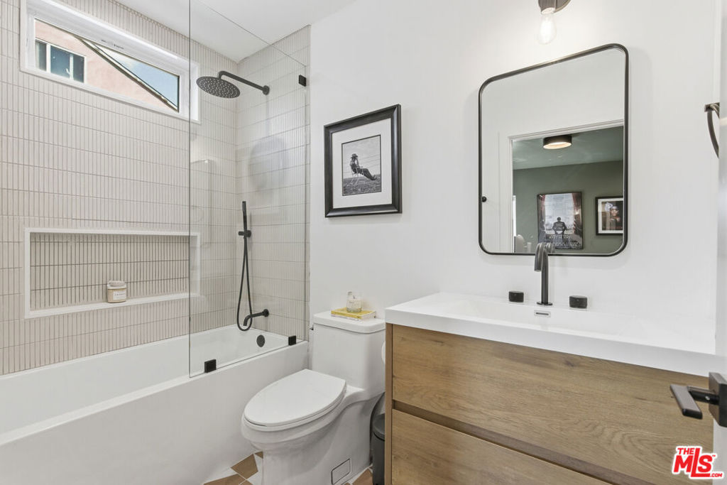 MLS #26897693 image #20