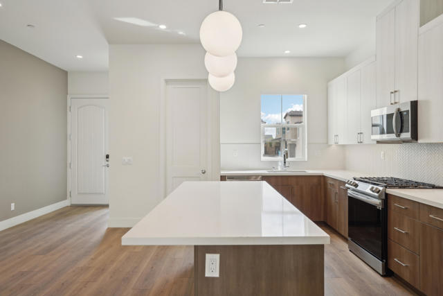 79106 Acacia Way, La Quinta CA: https://media.crmls.org/mediaz/0b54341b-94d9-4c21-9022-cb22f938a282.jpg